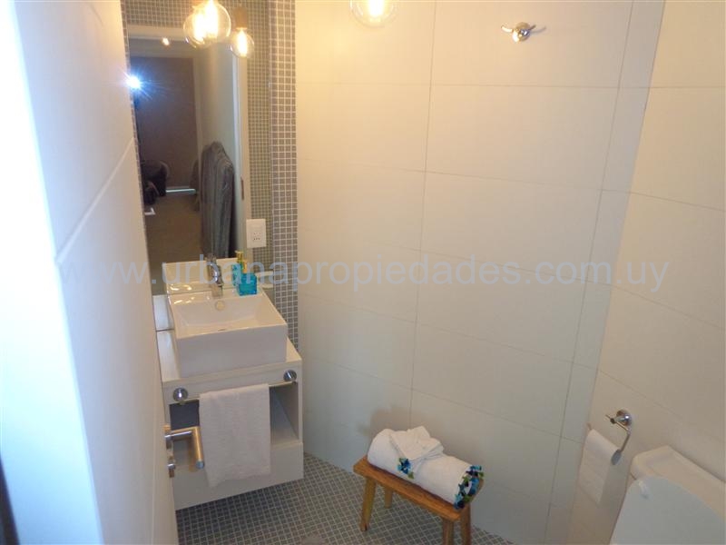 DosOrillas - Rambla Costanera.