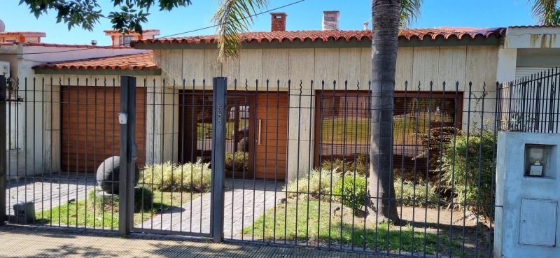 Casa 2 Dormitorios con Garaje