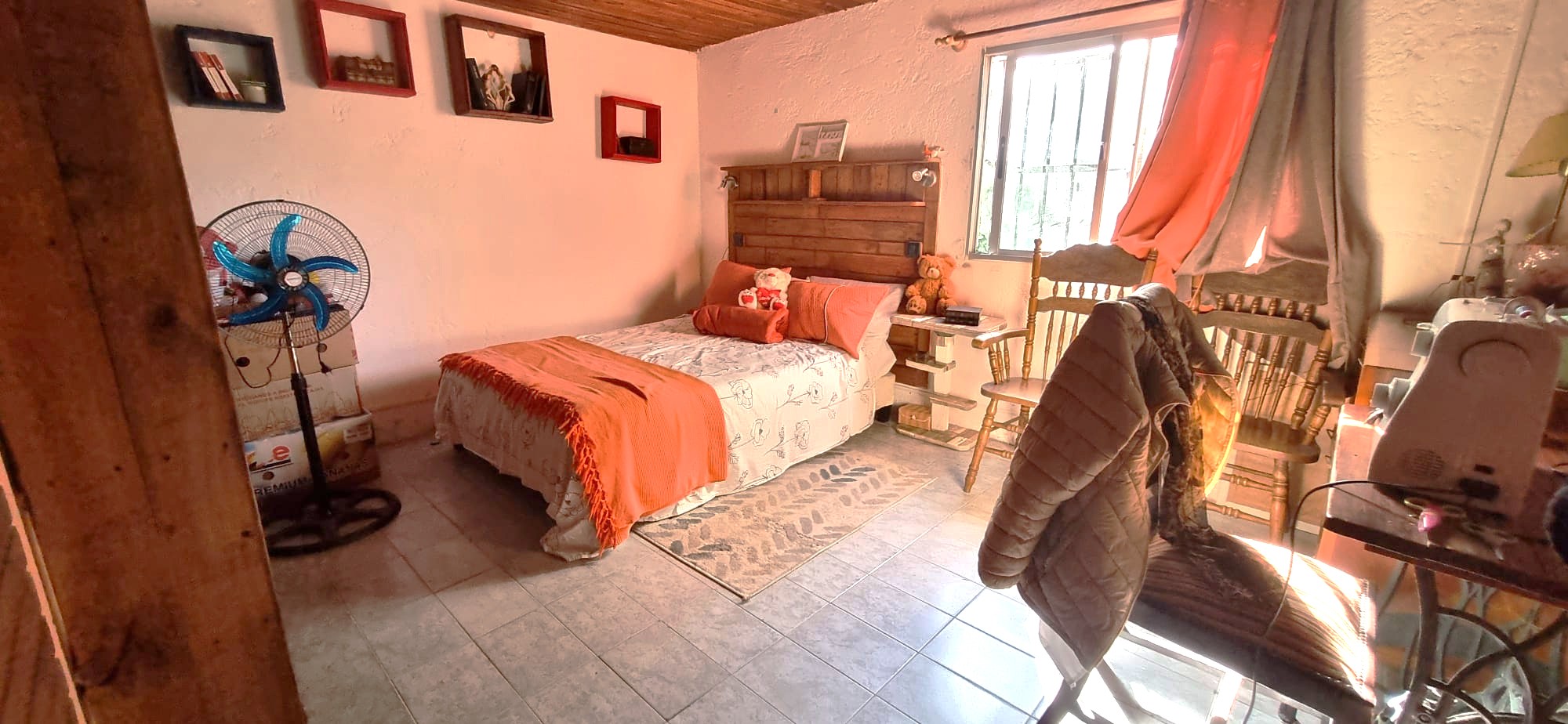 Casa 3 Dormitorios + Oficina