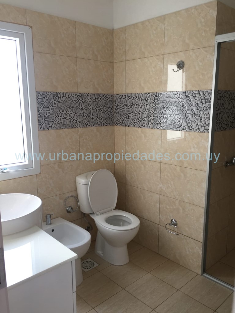 Casa 3 dormi + 2 Baños